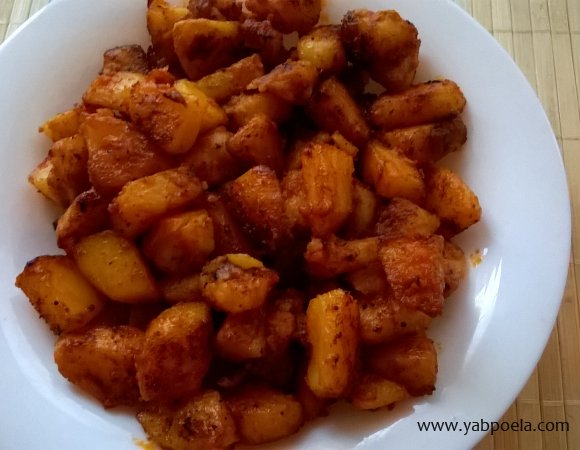 Картопля по-іспанськи (patatas bravas)