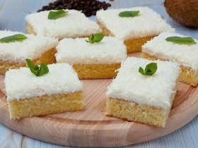 Швидкий пиріг з кокосом