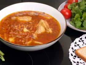 Суп із сочевицею та куркою