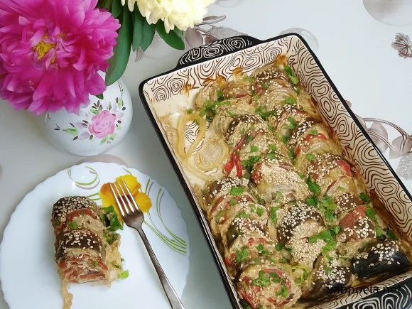 Скумбрія в соусі: Ніжна риба у сметанно-соєвому маринаді в духовці