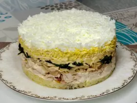 Святковий шаровий салат "Снігова королева"