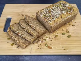 Гречаний хліб з кіноа без глютену та дріжджів