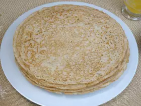 Ажурні млинці на кефірі та мінералці