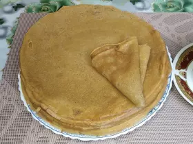 Тонкі кавові млинці з ароматом капучино