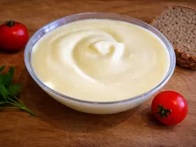 Домашній майонез за п'ять хвилин