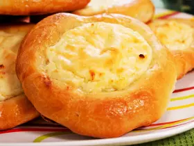 Ватрушки з сиром